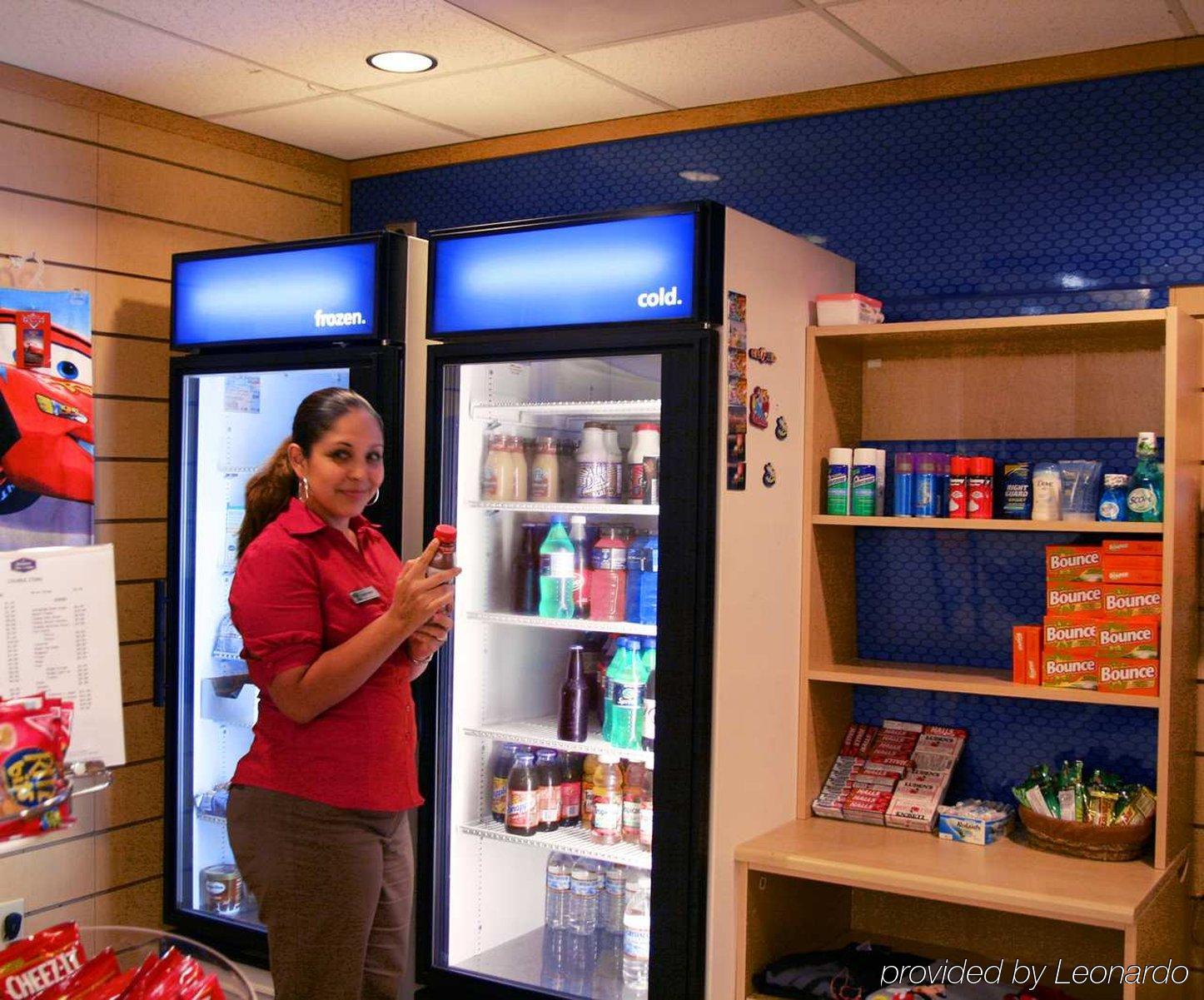 Hampton Inn & Suites Anaheim Garden Grove Instalações foto