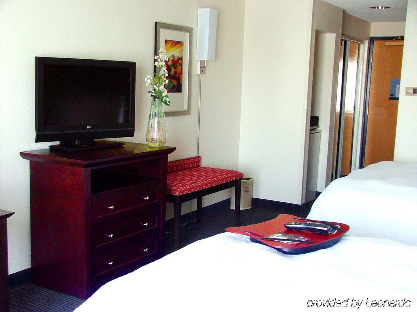 Hampton Inn & Suites Anaheim Garden Grove Quarto foto